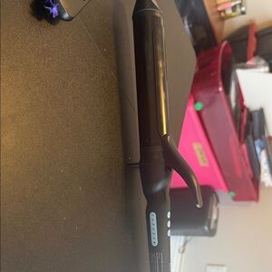 Black Curling Iron